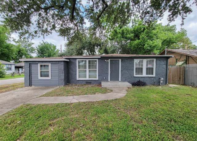 Property at 2928 Wayne St, Houston, TX 77026, 3 beds, 1 bath