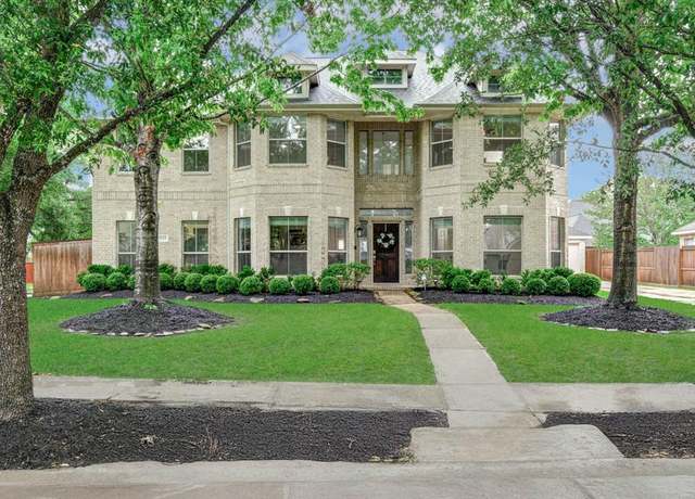 Property at 12115 Via San Rocco Ct, Cypress, TX 77429, 5 beds, 3.5 baths