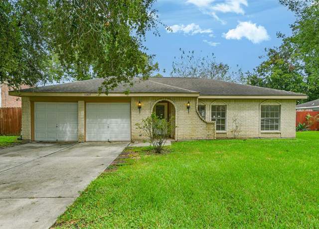 Property at 11807 Sagecliff Dr, Houston, TX 77089, 4 beds, 2 baths