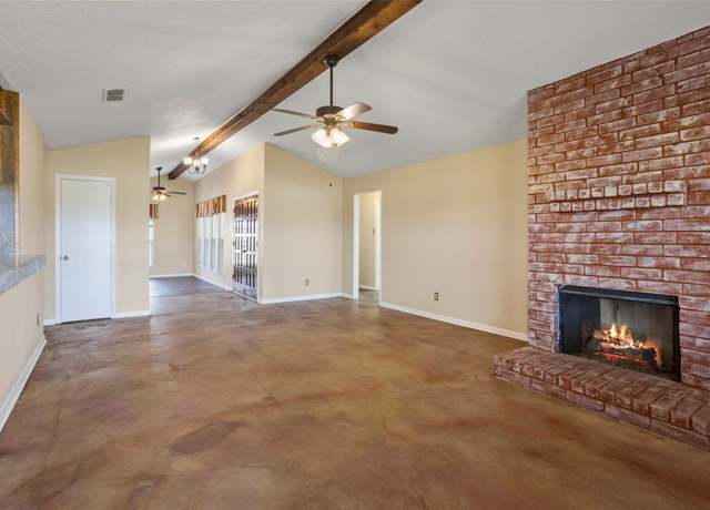 Property at 4706 Jefferson St, Deer Park, TX 77536, 3 beds, 2 baths