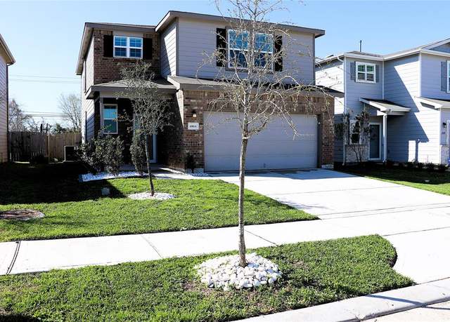 Property at 6864 Telean St, Houston, TX 77075, 4 beds, 3 baths