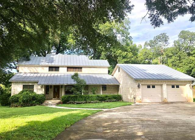 Property at 9030 River Rd, New Braunfels, TX 78132, 4 beds, 4 baths