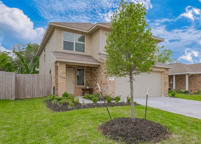 Property at 327 Riverwood Village Ln, Sealy, TX 77474, 4 beds, 2.5 baths