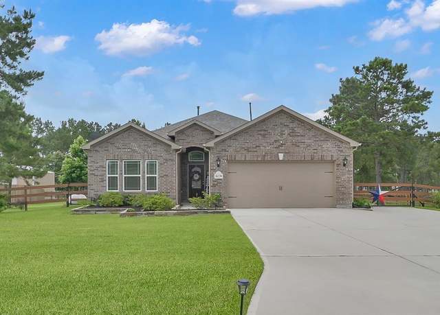 Property at 16220 Fayette St, Conroe, TX 77303, 3 beds, 2 baths