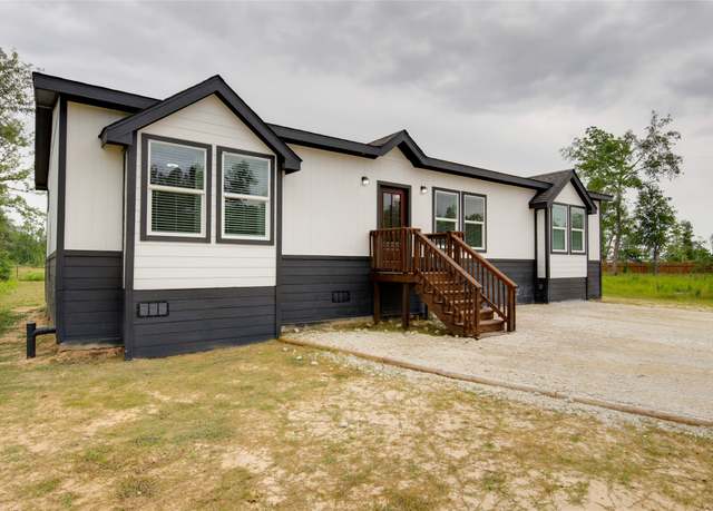 Property at 1017 Gazing Pine St, Huffman, TX 77336, 4 beds, 2 baths