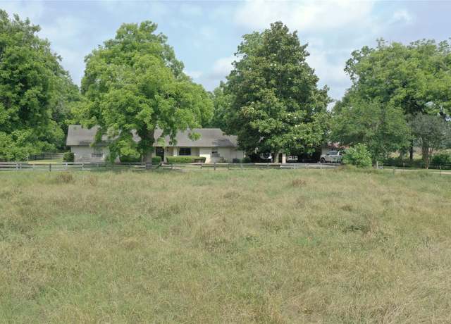 Property at 1202 Fm 359 Rd, Richmond, TX 77406, 4 beds, 3.5 baths