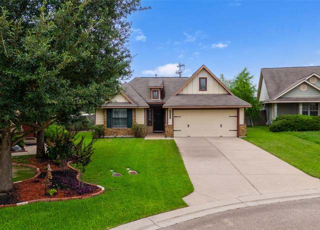 Property at 2730 Silver Oak Dr, College Station, TX 77845, 3 beds, 2 baths