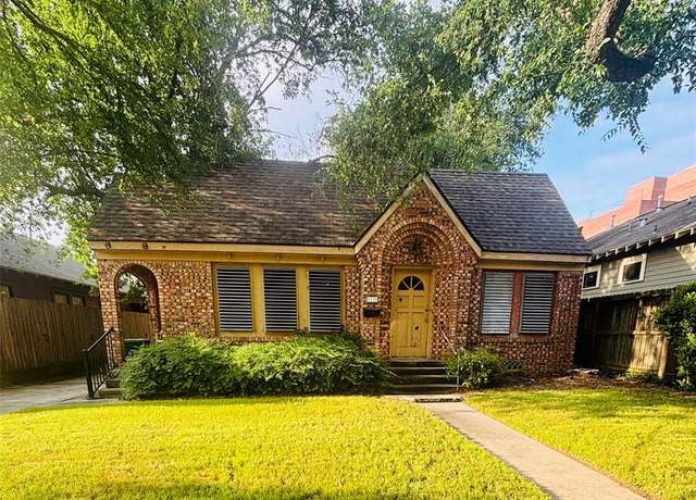 Property at 1136 W Cottage St, Houston, TX 77009, 2 beds, 2 baths