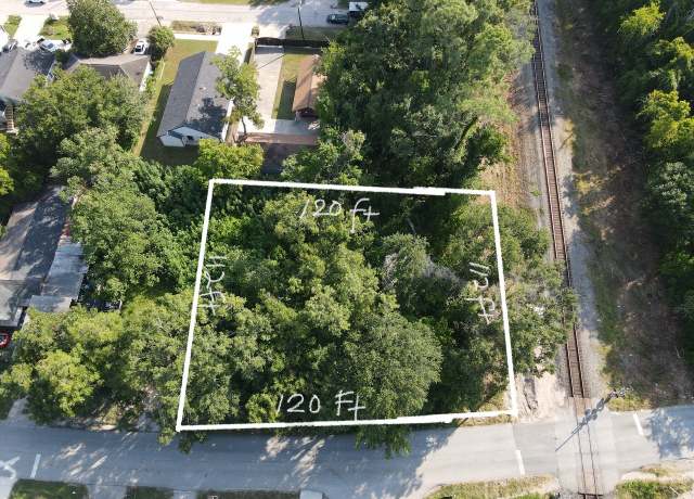 Property at 6606 Weaver Rd, Houston, TX 77028
