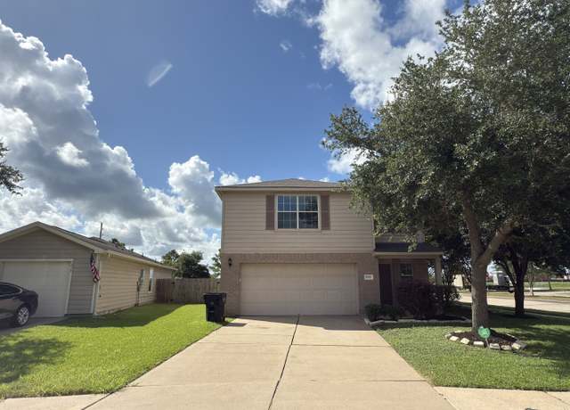 Property at 7023 Rosebud Hollow Ln, Richmond, TX 77469, 3 beds, 2.5 baths
