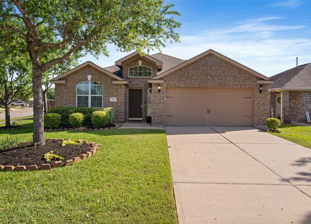Property at 9803 Onyx Trail Dr, Rosharon, TX 77583, 3 beds, 2 baths