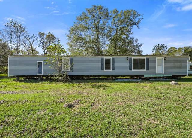 Property at 1310 Palm Dr, Huffman, TX 77336, 3 beds, 2 baths
