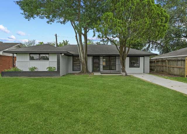 Property at 2635 Dragonwick Dr, Houston, TX 77045, 3 beds, 2 baths