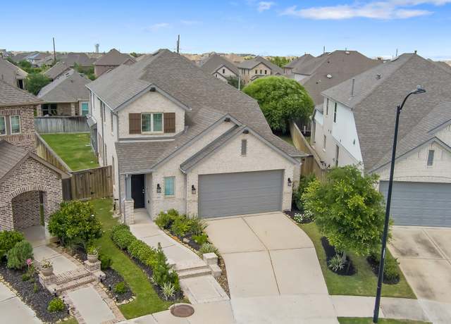 Property at 15511 Bosque Valley Ct, Cypress, TX 77433, 5 beds, 3 baths