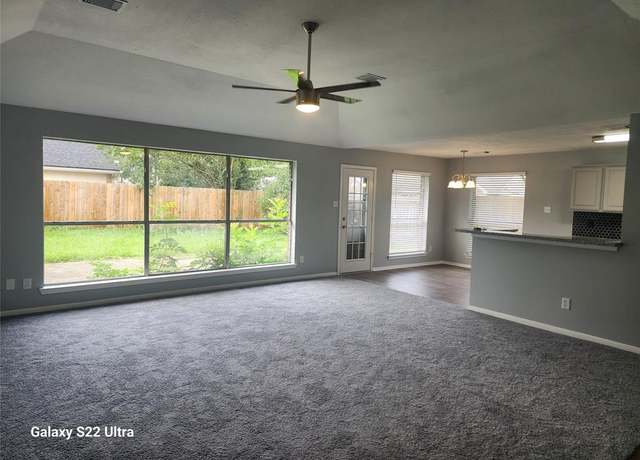 Property at 14119 Falling Elm Ln, Houston, TX 77015, 3 beds, 3 baths
