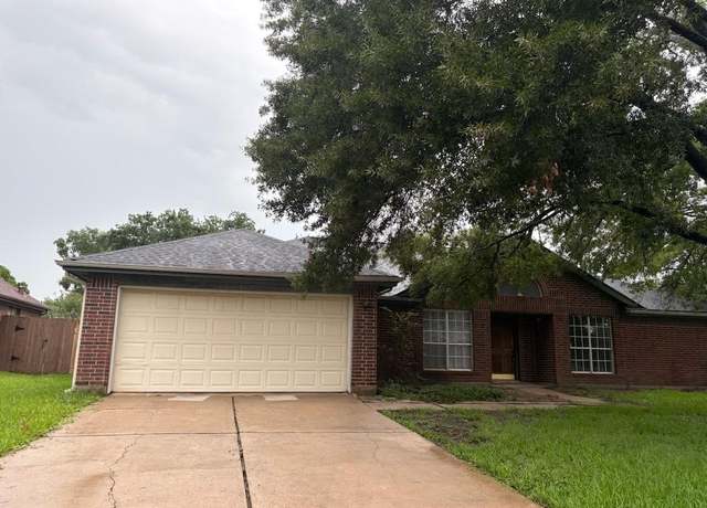 Property at 14119 Falling Elm Ln, Houston, TX 77015, 3 beds, 3 baths