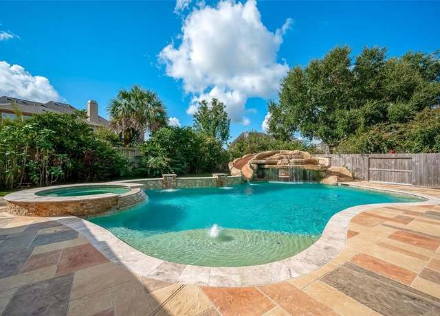 Property at 20807 Twisted Leaf Dr, Cypress, TX 77433, 4 beds, 3.5 baths