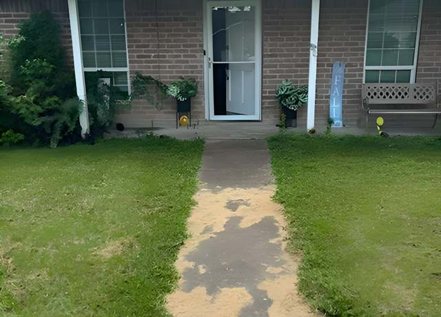 Property at 1914 Woodway Dr, Woodbranch, TX 77357, 4 beds, 2 baths