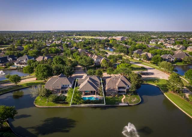 Property at 8411 Middle Canyon Rd, Katy, TX 77494, 4 beds, 3.5 baths