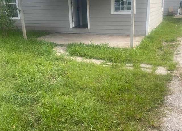 Property at 2152 William Tell St, Houston, TX 77093, 5 beds, 1 bath