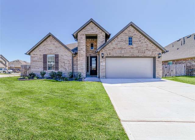 Property at 724 Kingwood Dr, League City, TX 77573, 3 beds, 2.5 baths