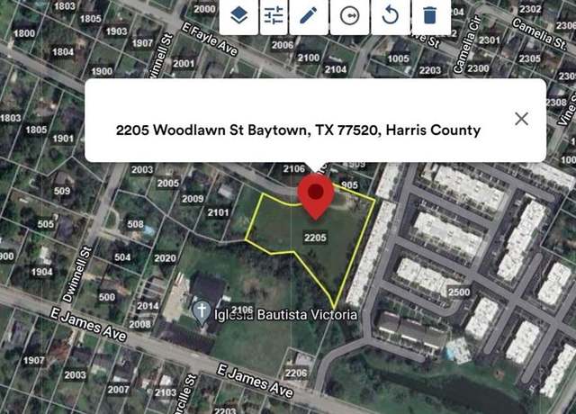 Property at 2205 Woodlawn St, Baytown, TX 77520