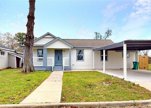 Property at 912 Seymour St, Pasadena, TX 77506, 5 beds, 3 baths