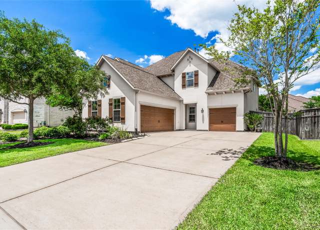 Property at 9811 Mount Shasta, Missouri City, TX 77459, 5 beds, 5 baths