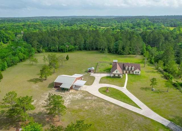 Property at 272 Dawn Ln, Coldspring, TX 77331, 3 beds, 2.5 baths