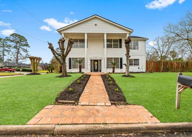Property at 13103 Lookout Mountain Ct, Houston, TX 77069, 4 beds, 4.5 baths