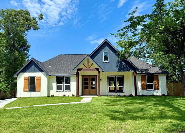 Property at 462 Carriage Trl, Montgomery, TX 77316, 3 beds, 3.5 baths