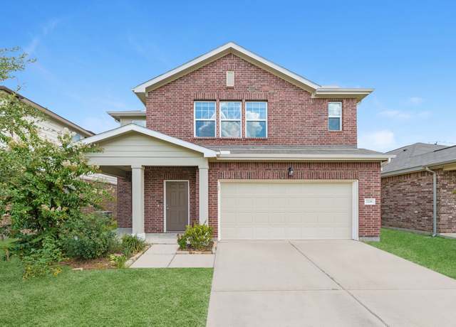 Property at 7226 Greenford Village Way, Houston, TX 77049, 5 beds, 3 baths