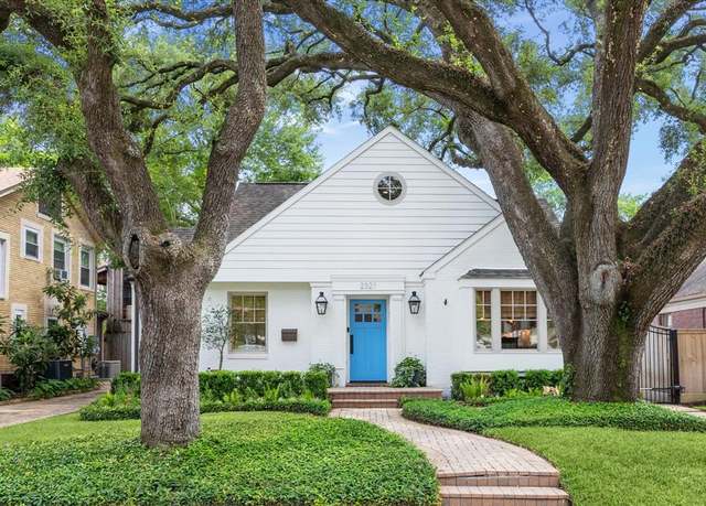 Property at 2321 Southgate Blvd, Houston, TX 77030, 3 beds, 2.5 baths
