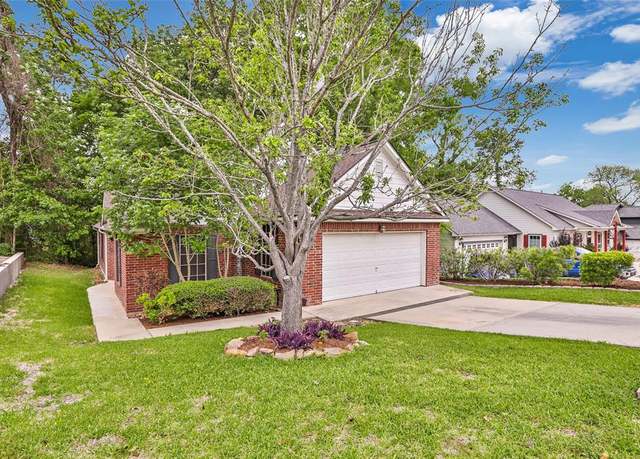 Property at 108 Harbour Town Cir, Conroe, TX 77356, 3 beds, 2 baths