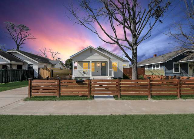 Property at 1819 Studewood St, Houston, TX 77008, 3 beds, 2 baths