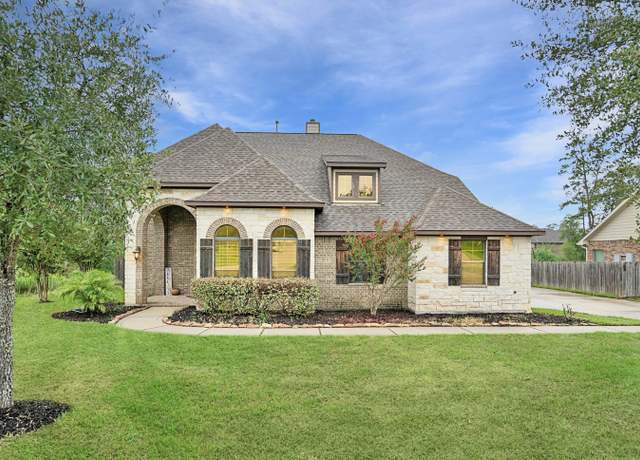 Property at 12530 Sharps Ln, Magnolia, TX 77354, 4 beds, 3.5 baths