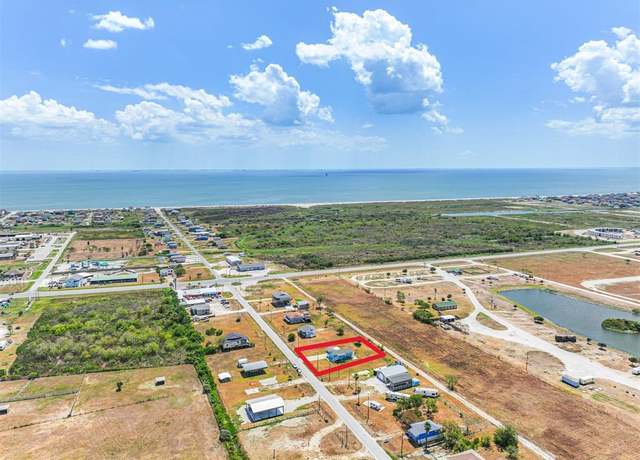 Property at 1041 N Monkhouse Dr, Crystal Beach, TX 77650, 2 beds, 1.5 baths