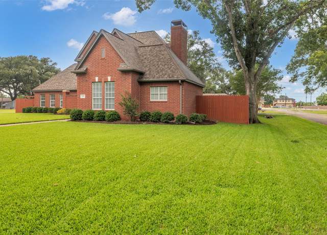 Property at 2602 Allen St, Needville, TX 77461, 3 beds, 2.5 baths