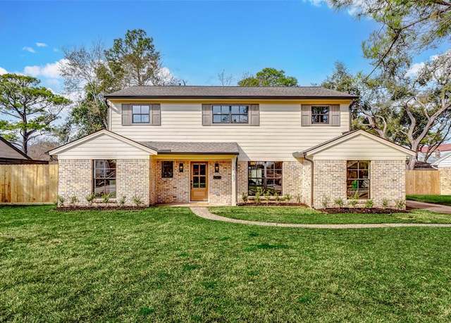Property at 2107 Teague Rd, Houston, TX 77080, 5 beds, 4 baths