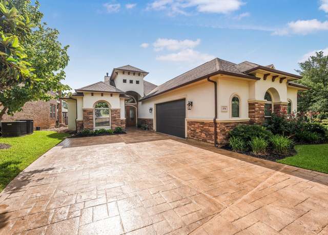 Property at 174 Creekwood E, Montgomery, TX 77356, 4 beds, 3 baths