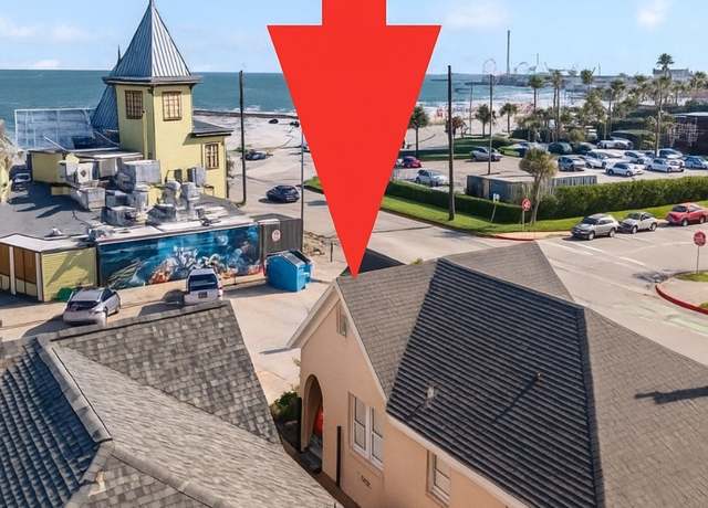 Property at 1828 Bernardo De Galvez Ave, Galveston, TX 77550, 2 beds, 1 bath