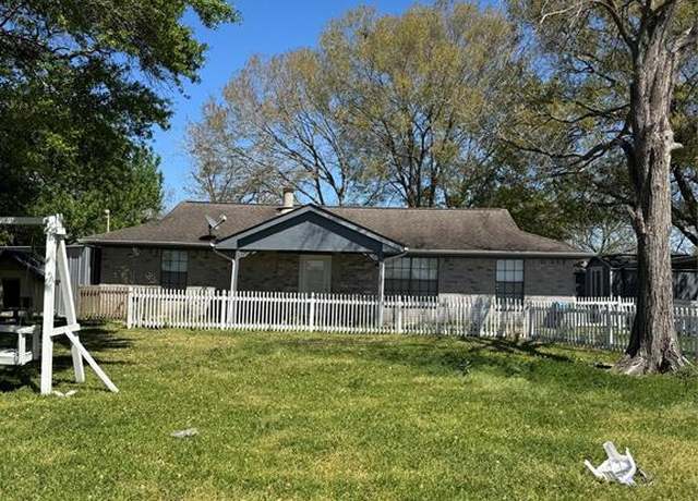 Property at 3127 Fm 360 Rd, Rosenberg, TX 77471, 2 beds, 2 baths
