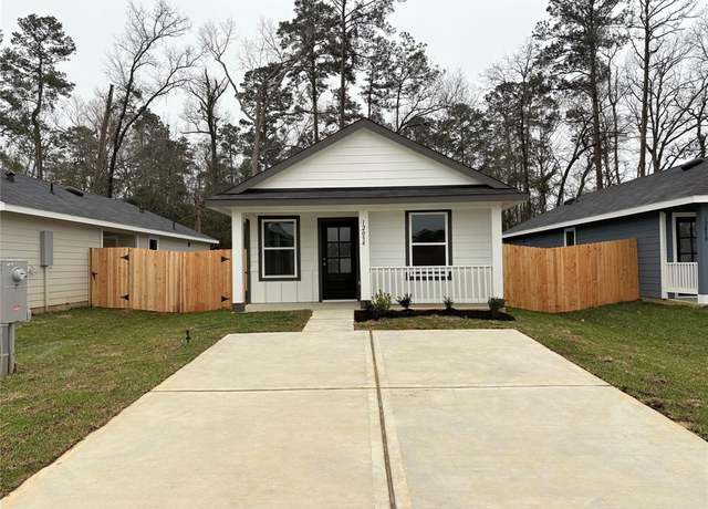 Property at 12046 William Trails Circle Cir, Willis, TX 77378, 2 beds, 2 baths