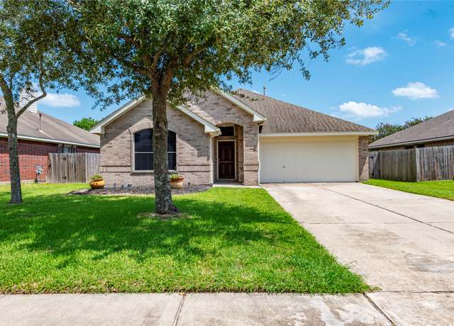 Property at 608 Manor Ridge Ln, League City, TX 77573, 3 beds, 2 baths