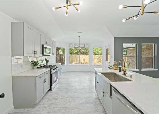 Property at 22902 Still Pond Dr, Tomball, TX 77375, 3 beds, 2 baths