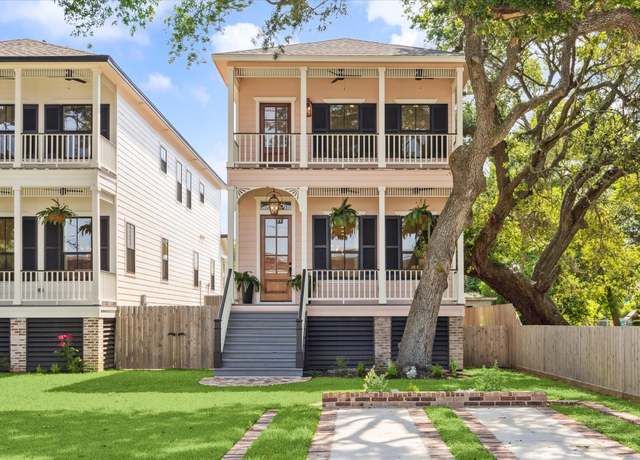 Property at 1518 31st St, Galveston, TX 77550, 4 beds, 3.5 baths