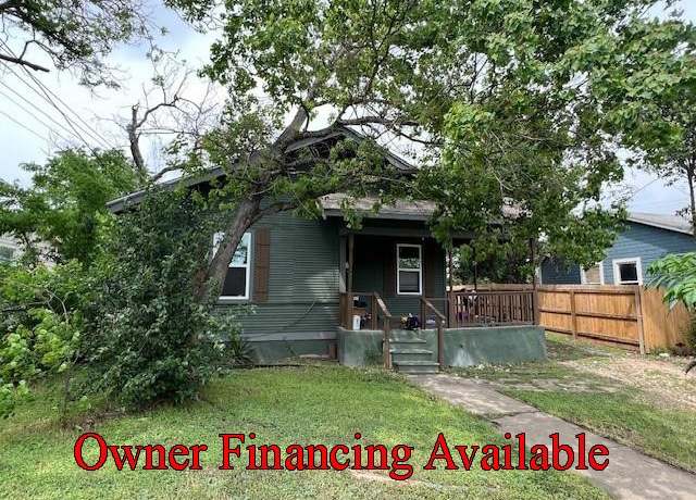 Property at 2251 Burnet St, San Antonio, TX 78202, 3 beds, 1 bath