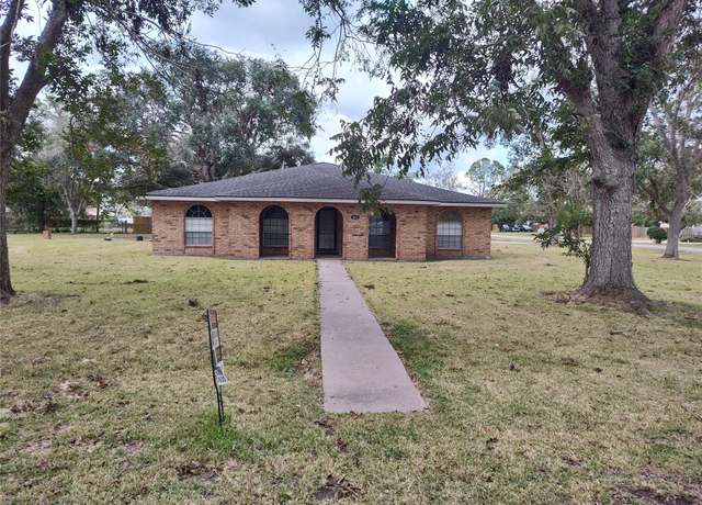 Property at 411 Sailfish St, Jones Creek, TX 77541, 3 beds, 2 baths