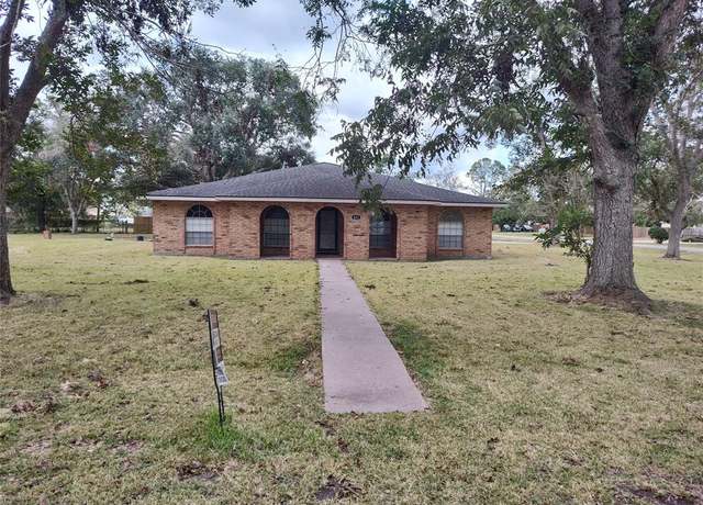Property at 411 Sailfish St, Jones Creek, TX 77541, 3 beds, 2 baths