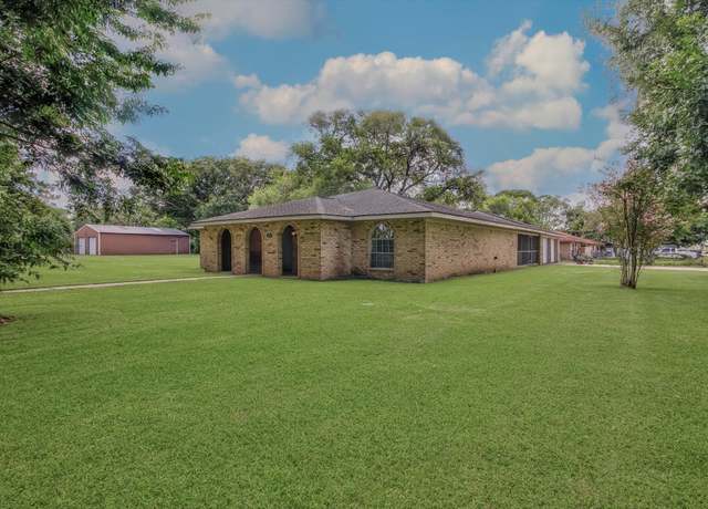 Property at 411 Sailfish St, Jones Creek, TX 77541, 3 beds, 2 baths